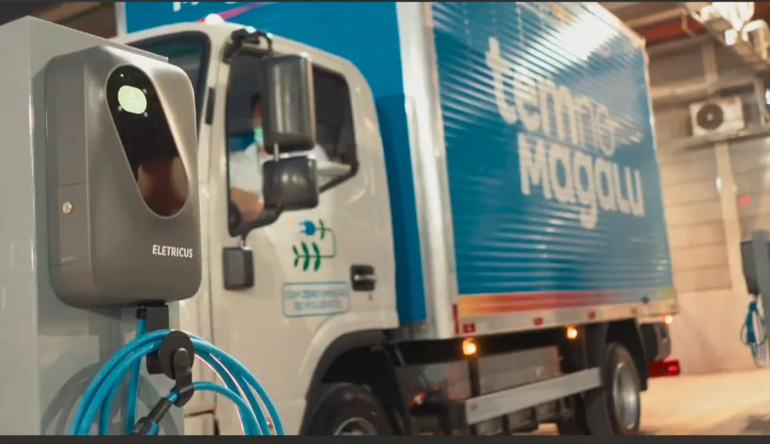 Caminhão Elétrico