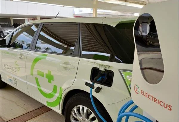 ter um carro elétrico